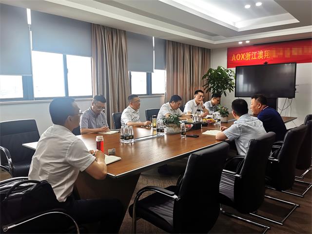 電動(dòng)執(zhí)行器廠家與副市長(zhǎng)會(huì)談