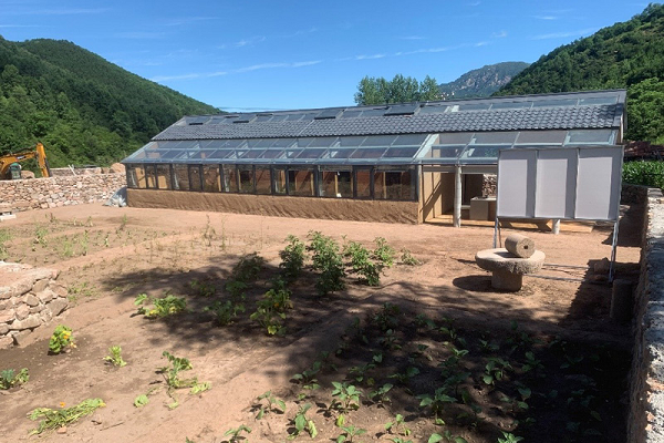 世界地球日:華友能源助力打造微電網低碳居住生態