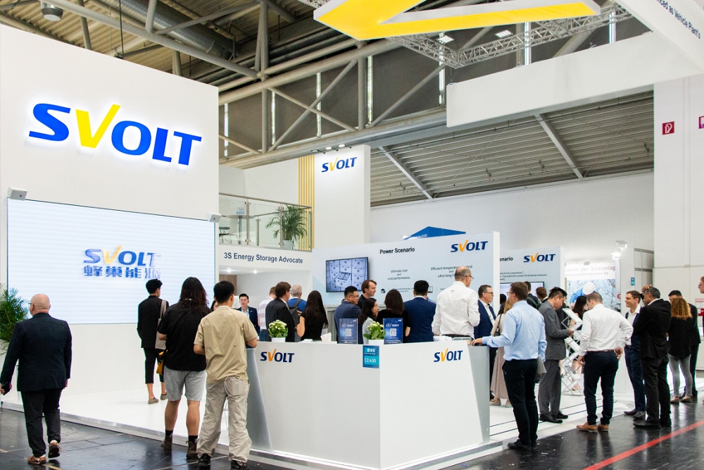 行業超大容量！蜂巢能源770Ah飛疊短刀儲能電芯歐洲首秀