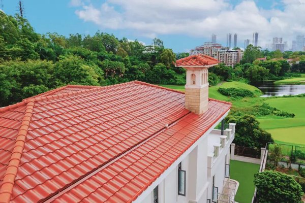 華寶新能美學(xué)曲面光伏瓦入選《時代》雜志2025年度最佳發(fā)明獎