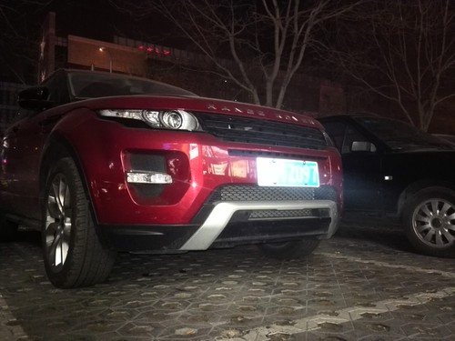 6.1英寸最大屏手機 四核華為Mate首測 