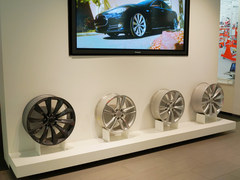 換個(gè)角度思考 與Tesla車主的精英對(duì)話！