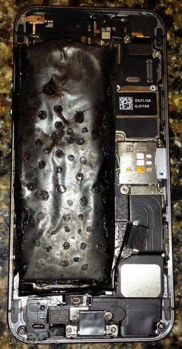 蘋(píng)果：iPhone5s電池冒煙爆炸是誰(shuí)惹得禍？