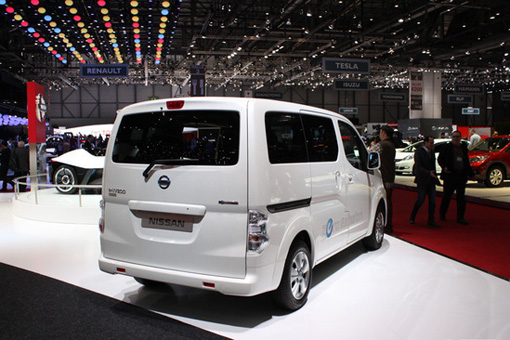 怎一個(gè)酷字了得 看看日內(nèi)瓦車展純電動(dòng)新車