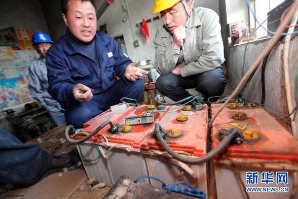 山東無棣農民高清翔：自制太陽能發電裝置