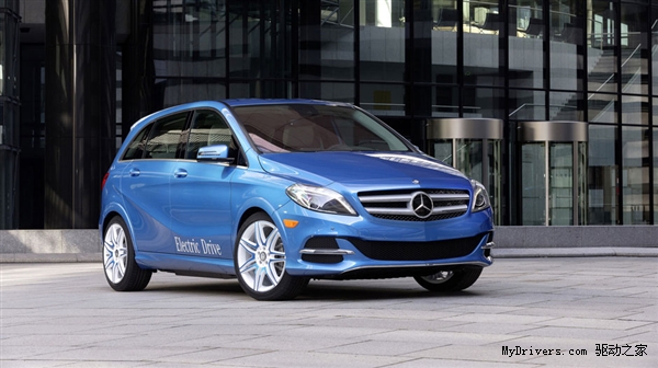 奔馳B級電動汽車：特斯拉的一半性能與價格