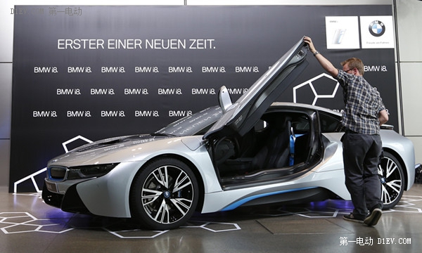 聆風(fēng)領(lǐng)跑 特斯拉重返前三：美國(guó)6月電動(dòng)汽車(chē)銷(xiāo)量出爐