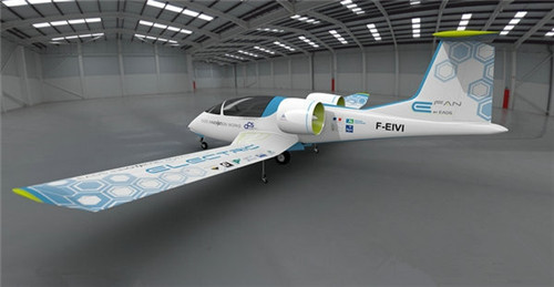 純電動汽車時代已經過去？ 現在流行電動私人飛機