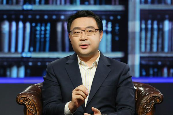 光伏“梟雄”彭小峰戰(zhàn)互聯(lián)網(wǎng)：史玉柱“背書(shū)”