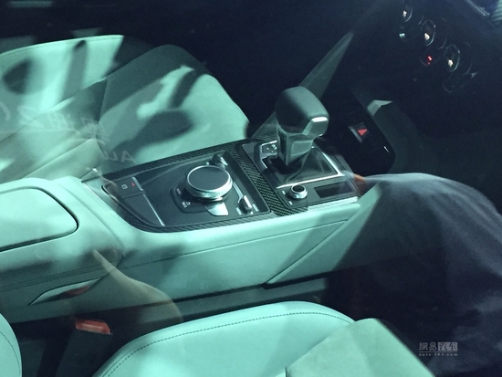 全球首發(fā) 奧迪R8 e-tron自動(dòng)駕駛版發(fā)布