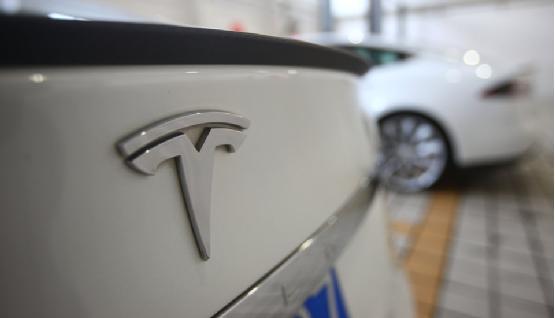 Model S將升級 加入自動泊車和高速自動駕駛 Model S將升級 加入自動泊車和高速自動駕駛