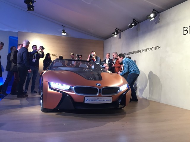 定制個性化移動互聯 實拍寶馬i8 spyder 