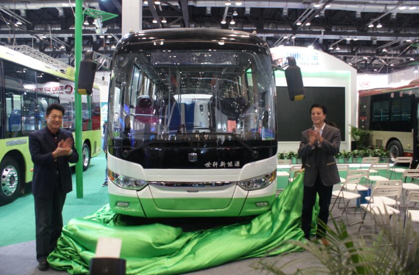 2015年10月，中通AMT版高級純電動客車V10K上市