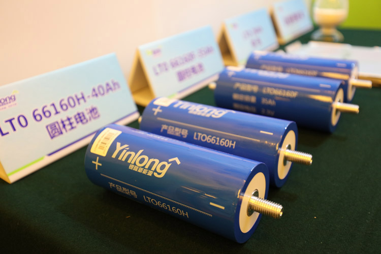 銀隆新能源亮相2016優(yōu)勢企業(yè)參與艦船配套項(xiàng)目推介會(huì)