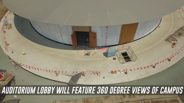 蘋果“太空船”園區屋頂安裝太陽能電池板 禮堂接近完工