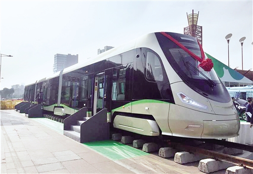 全球首列氫燃料電池驅(qū)動(dòng)的火車在德國(guó)投入運(yùn)營(yíng)