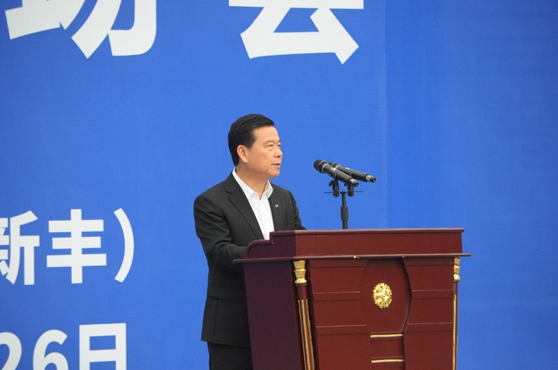廣汽集團董事長曾慶洪在工作現場會上致辭