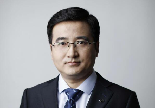 李云飛：彰顯中國汽車與電池品牌向上力量 推動比亞迪煥新出發