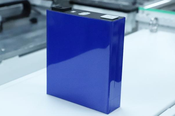 含磷酸鐵鋰儲能系統！500MW/1GWh儲能項目EPC中標候選人公示