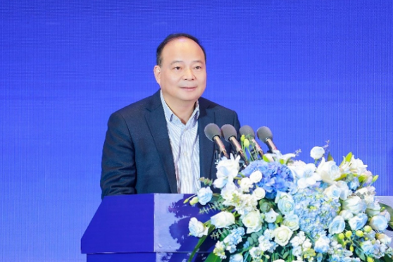 寧德時(shí)代曾毓群：行業(yè)不要卷價(jià)格 而要卷技術(shù)、質(zhì)量、安全