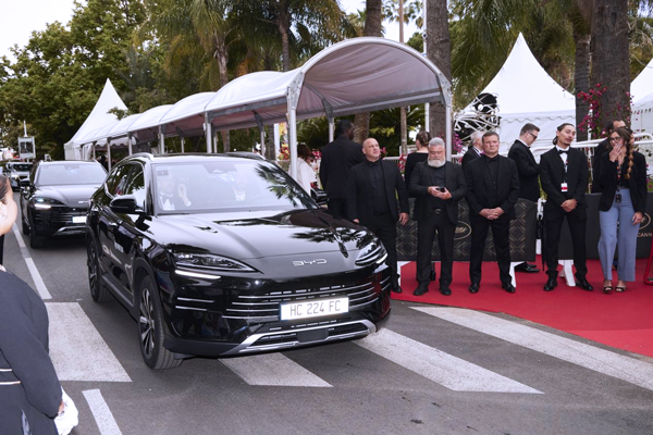 比亞迪旗下多款車型亮相戛納電影節,向世界展示中國智造! 比亞迪旗下多款車型亮相戛納電影節,向世界展示中國智造!