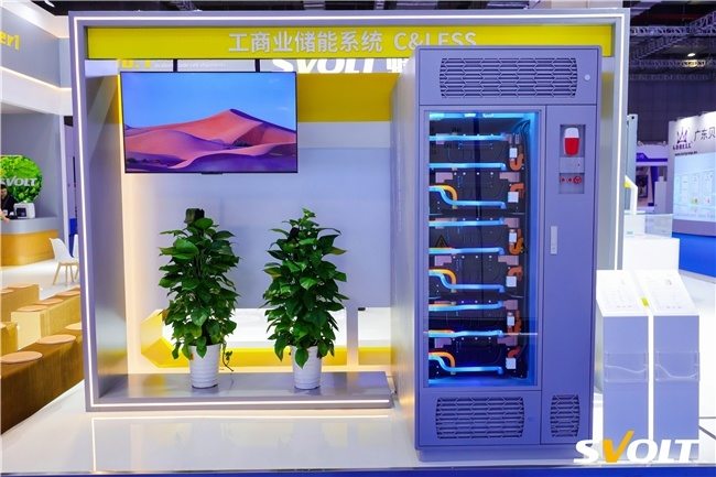 熱復合短刀備受青睞，蜂巢能源SNEC展再度斬獲2.1GWh儲能訂單！