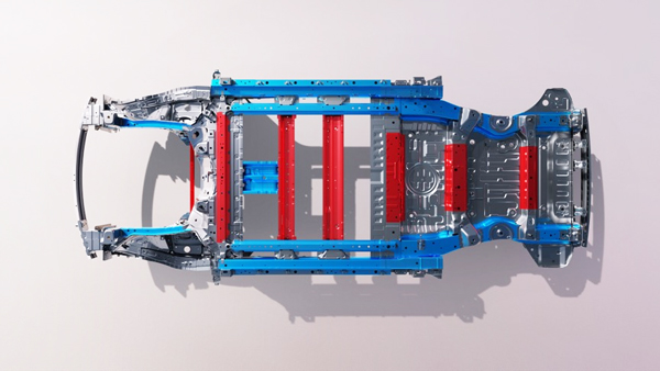 比亞迪“大五座天花板”方程豹鈦7火爆上市 售價17.98萬元起