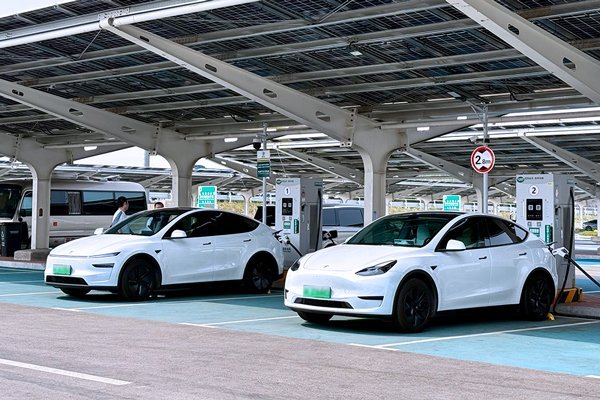 三年倍增！我國到2027年底擬建成2800萬個電動汽車充電設施