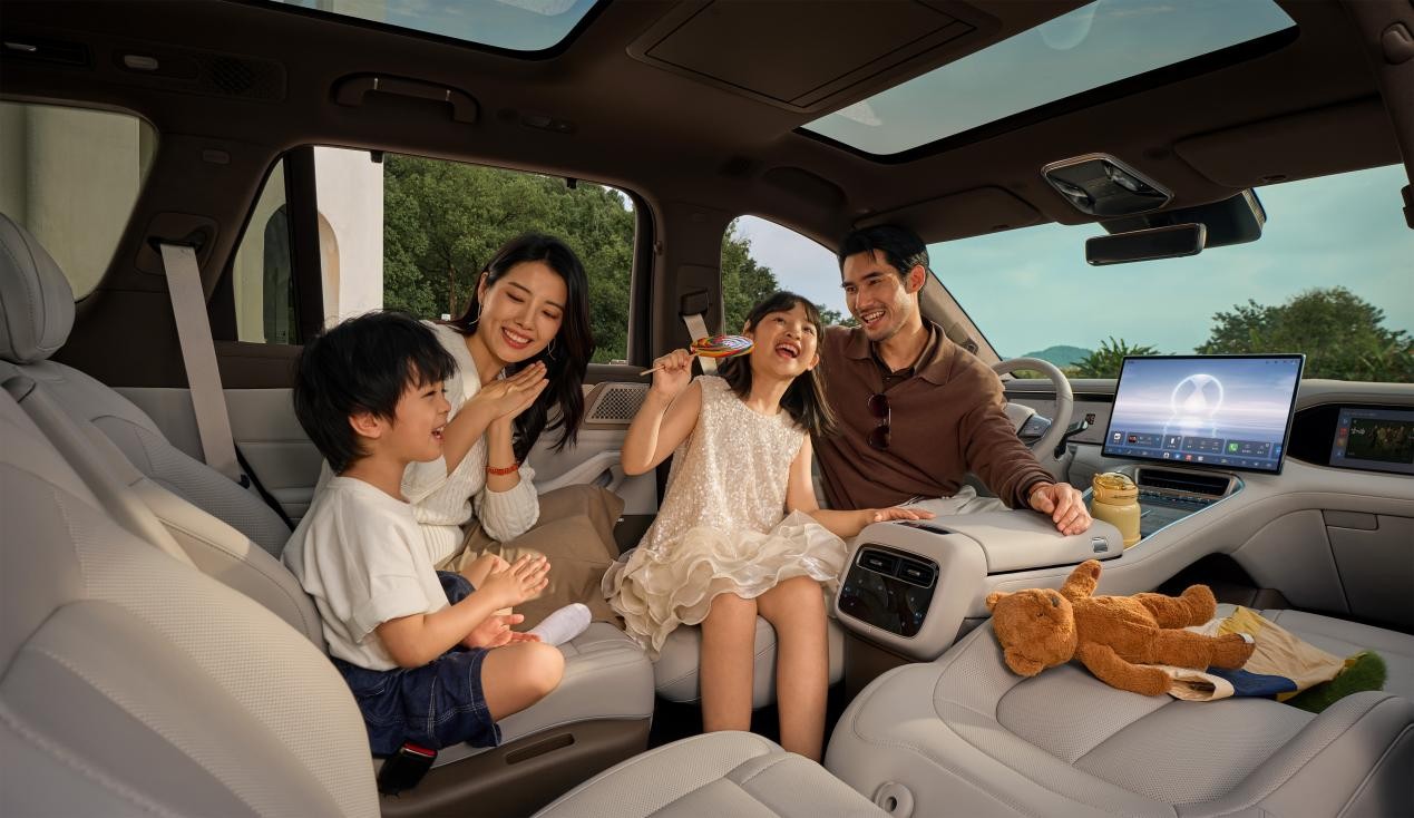 騰勢N8L正式上市