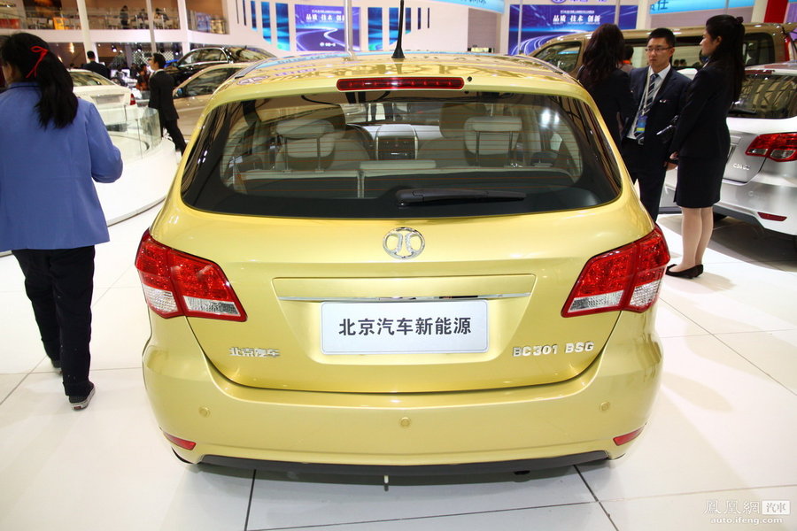 多地政府頻吹暖風 大力扶持新能源汽車發展