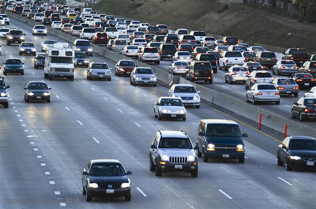 杭州開啟新能源汽車發(fā)展新模式 利好老百姓