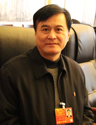 全國人大代表、安徽江淮汽車集團有限公司董事長安進