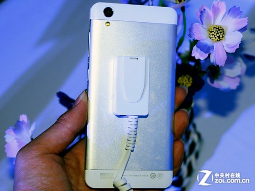 中國好美手機 八核北斗青蔥X1在京發布