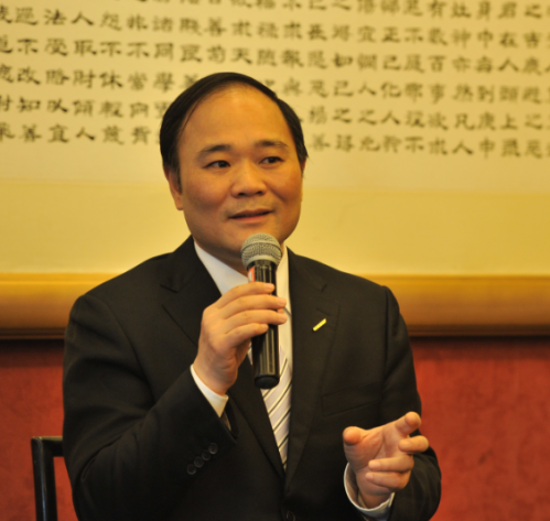 李書福：股比放開讓吉利面臨嚴峻挑戰但依然支持