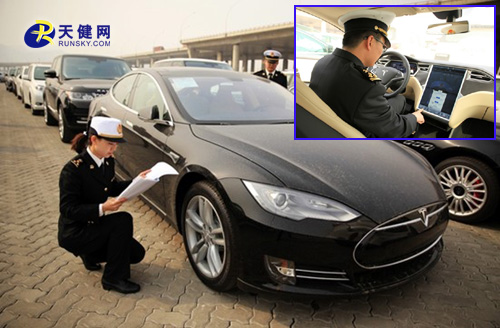 東北首輛全球銷售最火電動汽車由連入關