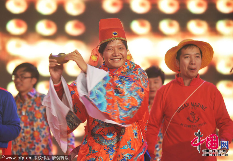 小米“自導(dǎo)”電動(dòng)車緋聞  一個(gè)雷軍頂兩個(gè)馬斯克