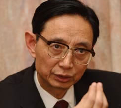 重慶力帆實業(yè)集團(tuán)董事長尹明善