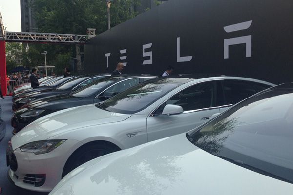 特斯拉市場(chǎng)熱銷背后 電動(dòng)汽車虛假繁榮？