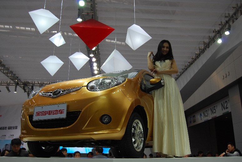 低速電動(dòng)車(chē)路權(quán)之爭(zhēng) 強(qiáng)大市場(chǎng)剛需 山東領(lǐng)跑