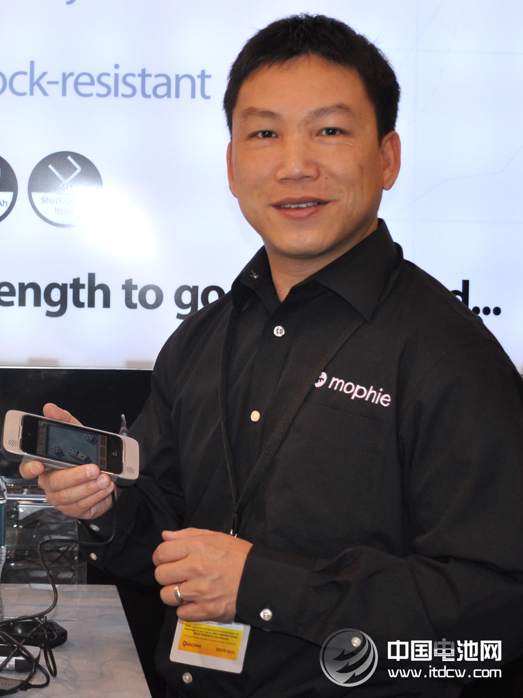 mophie的創(chuàng)始人、CEO  黃嘉曦