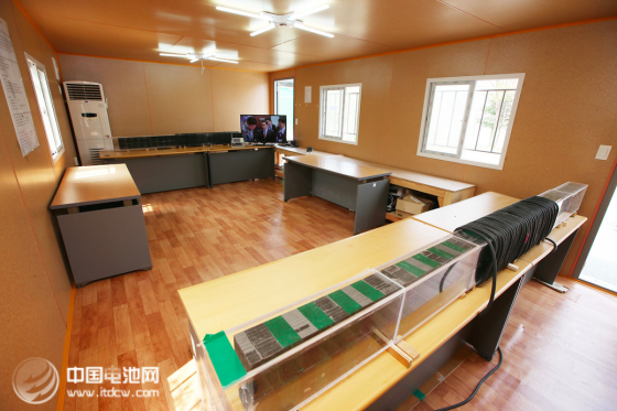 韓國研制無線充電系統：一次可充40部手機的電池