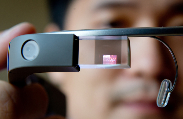 找不到電動(dòng)車(chē)的充電站？那問(wèn)問(wèn)Google Glass吧