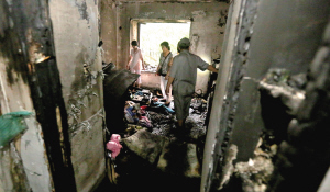 電動(dòng)車(chē)鋰電池爆炸毀了一間房 