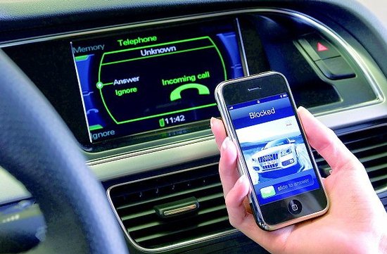 奧迪聯(lián)手蘋果預(yù)示著什么？功能汽車時(shí)代已經(jīng)死亡