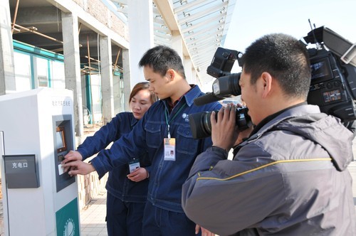河南將在京港澳高速建26座電動汽車充電站