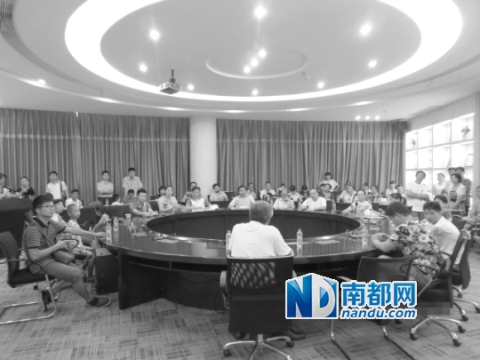 億緯鋰能董事長舌戰(zhàn)半山名苑73業(yè)主 