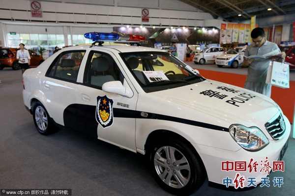 新能源汽車受冷落 政府公務車不妨“先行先試”