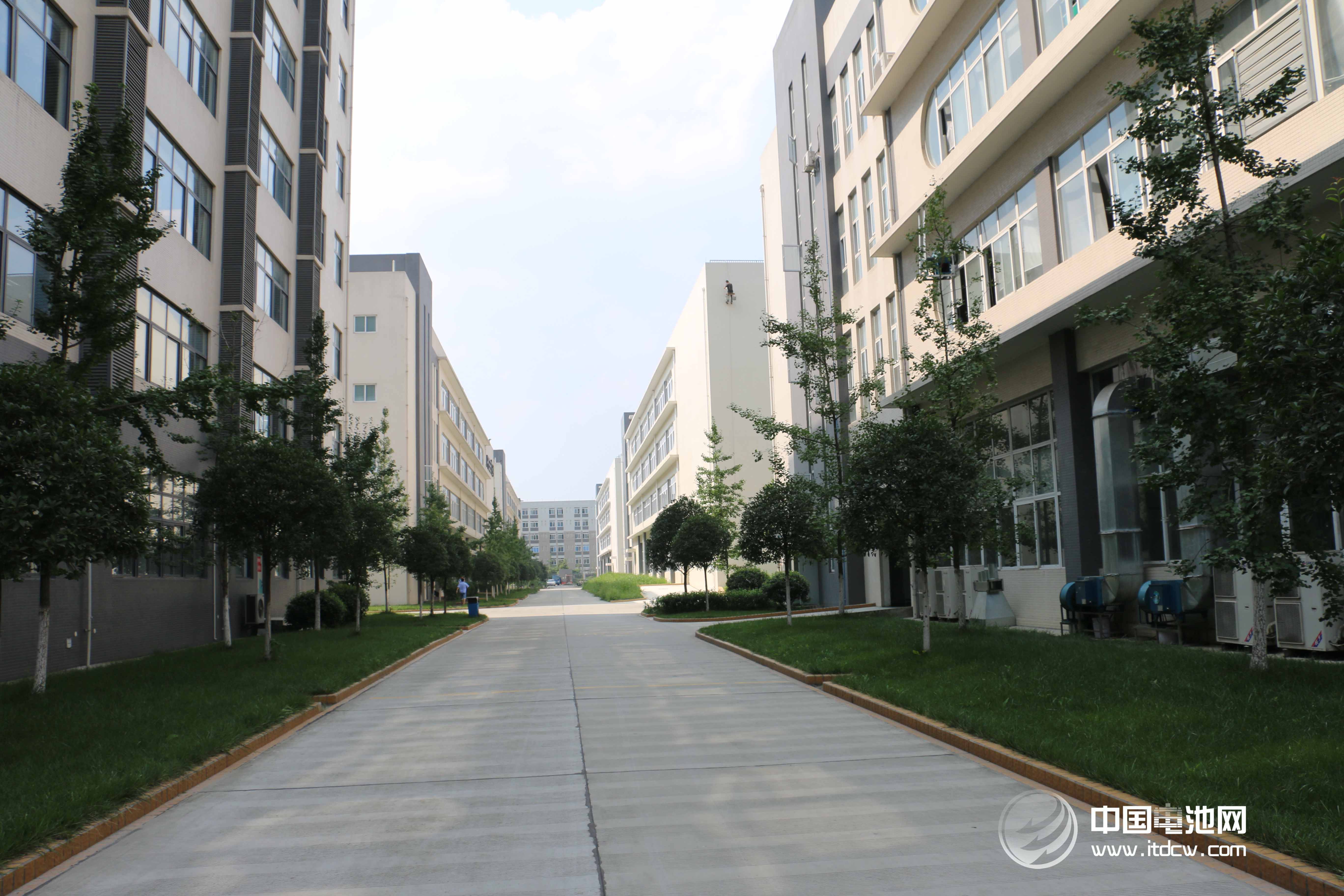 走進(jìn)四川品勝電子科技工業(yè)園 