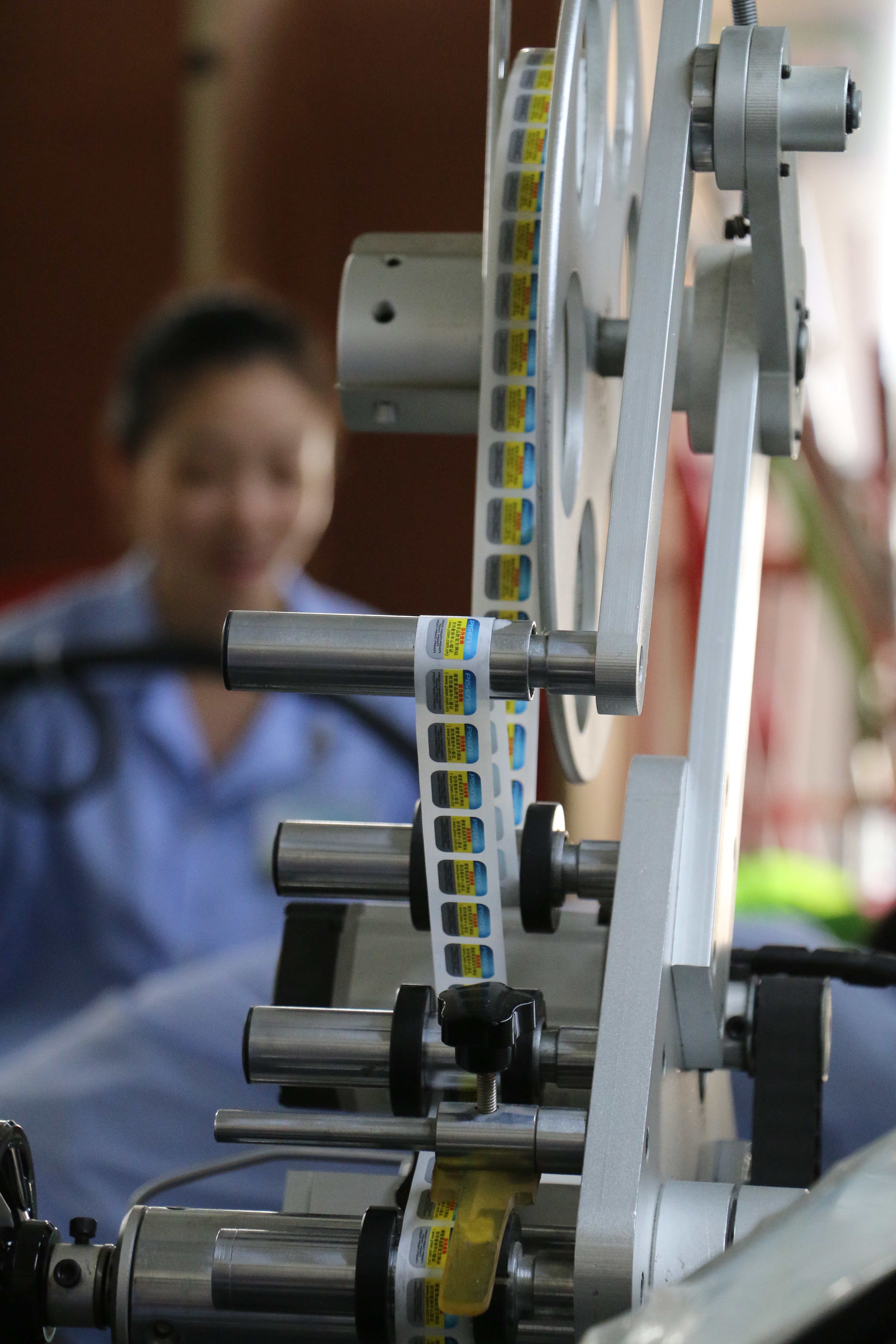 走進(jìn)四川品勝電子科技工業(yè)園 