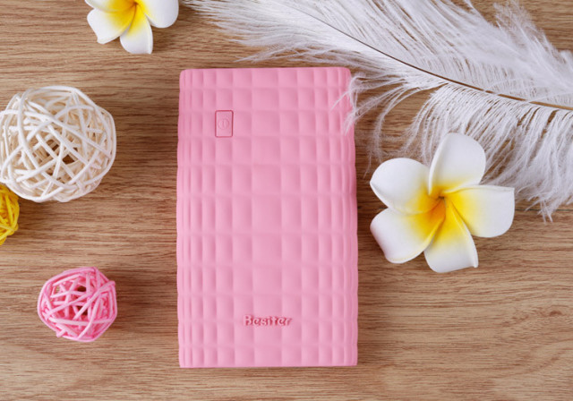 讓她心動的神秘大禮 全球最受歡迎女性時尚移動電源